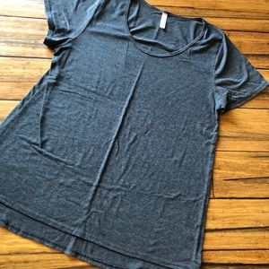 Charcoal Lularoe classic tee
